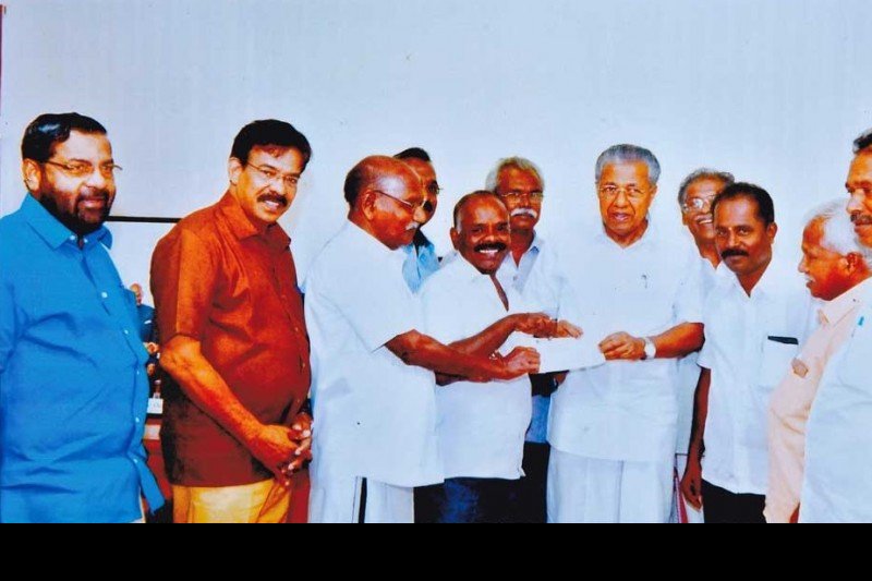 ഓഖി ദുരിതാശ്വാസ ഫണ്ട്